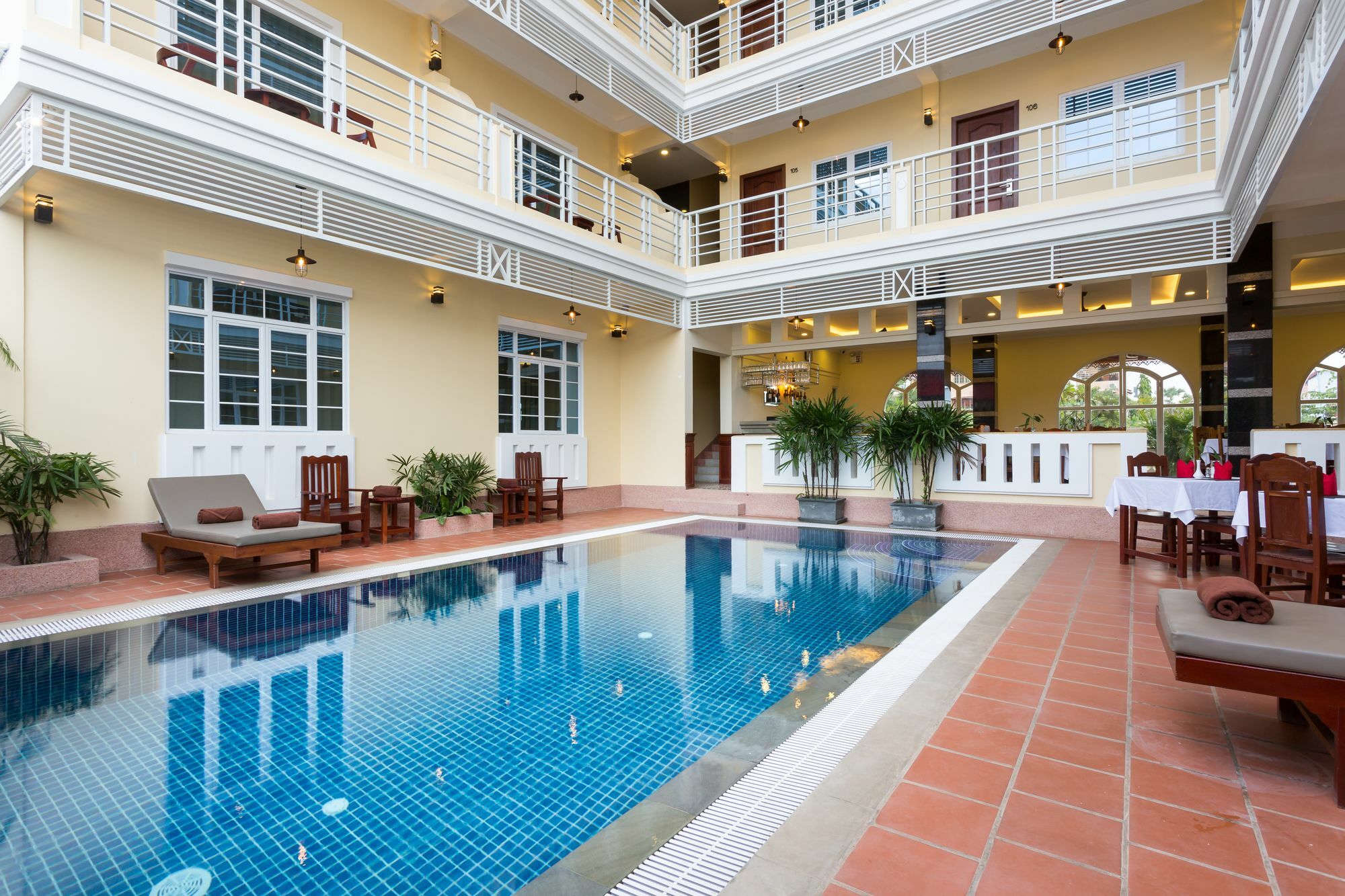 Hotel Grand Bayon 4*