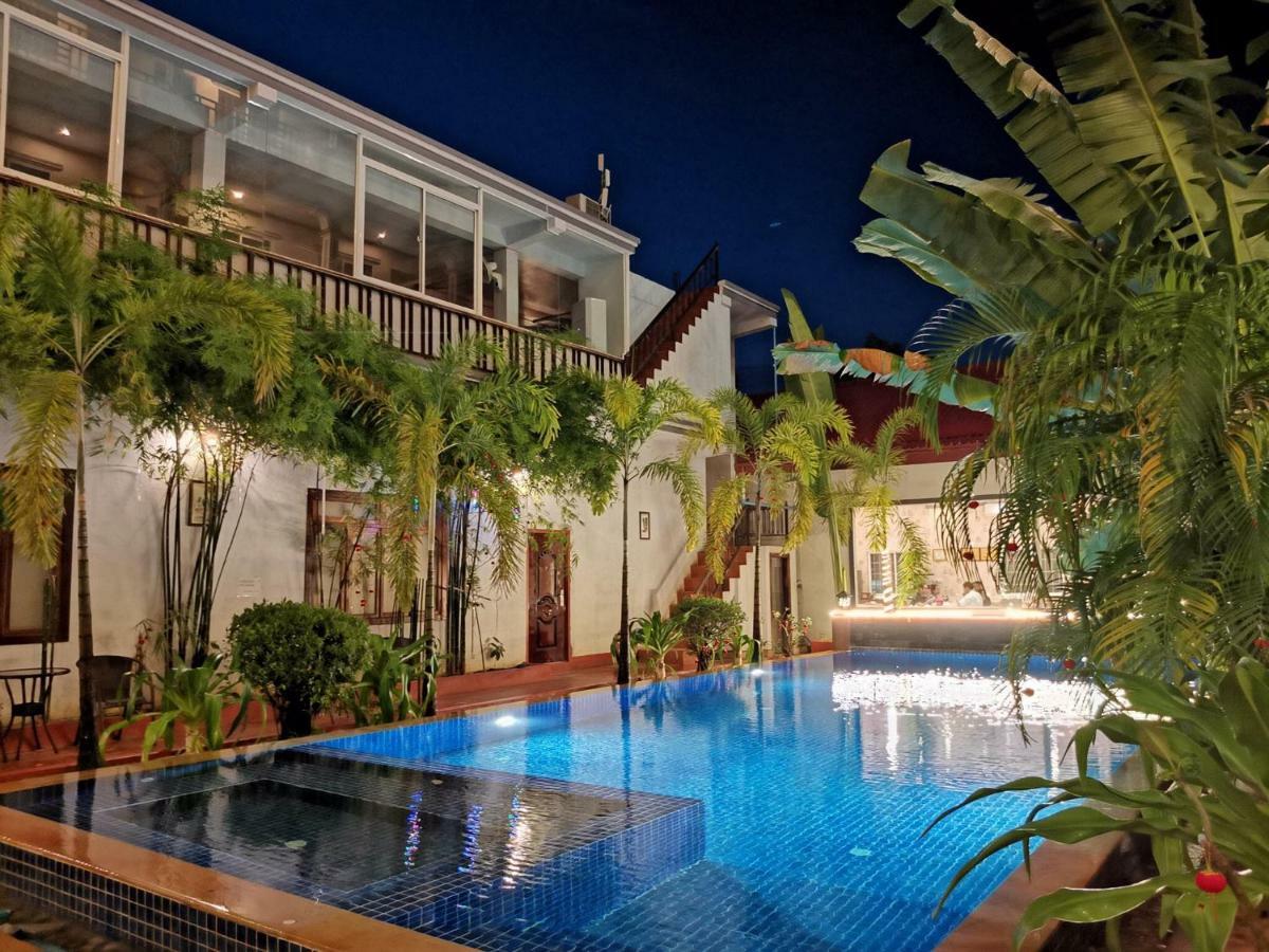 Golden Bakong Boutique 4*