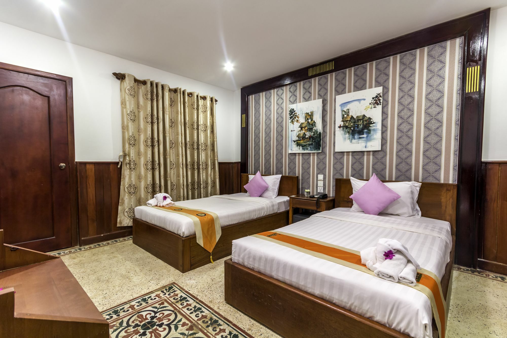 Hotel Baystone