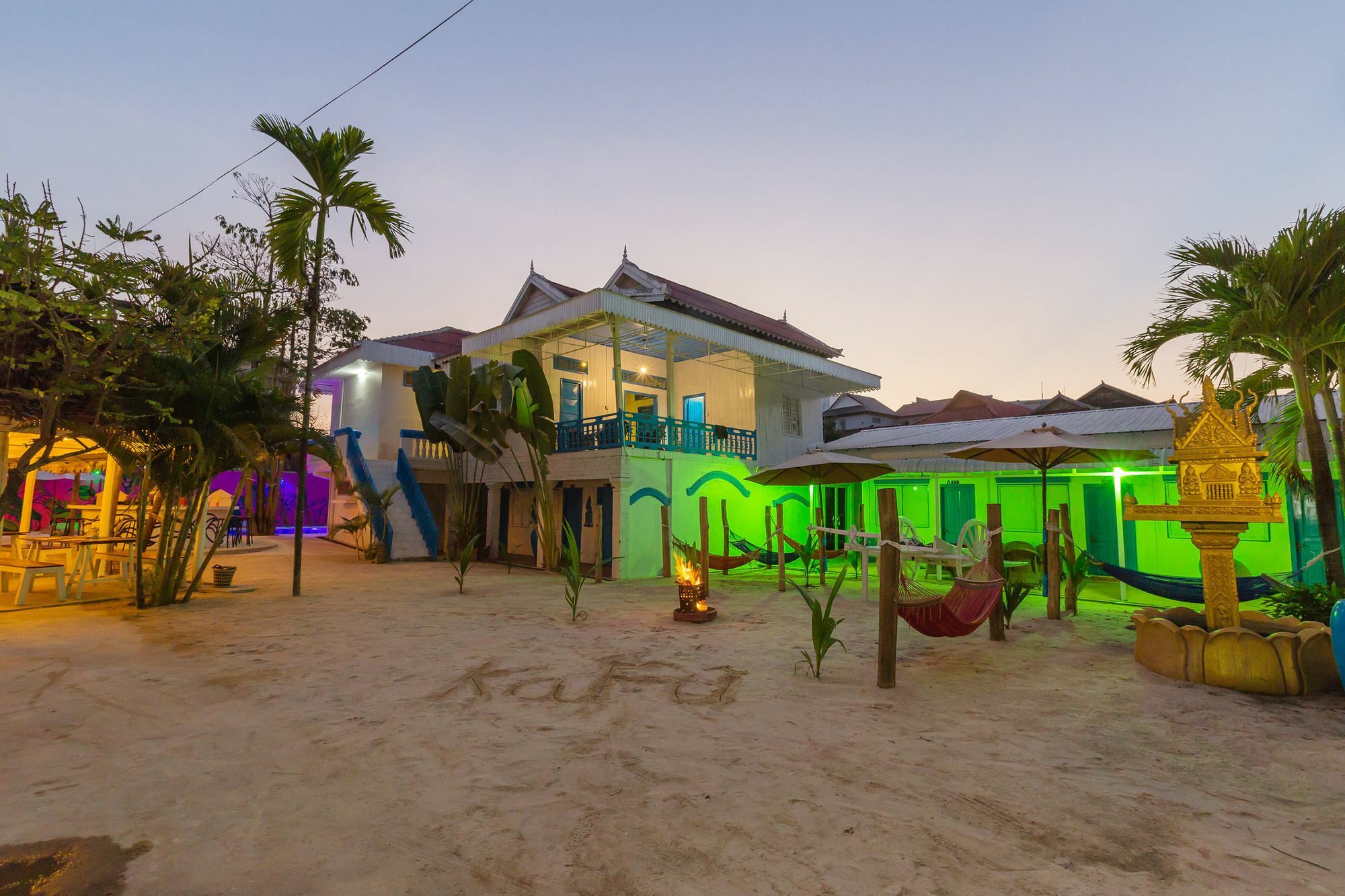 Hotel Kafu & Pool 2*