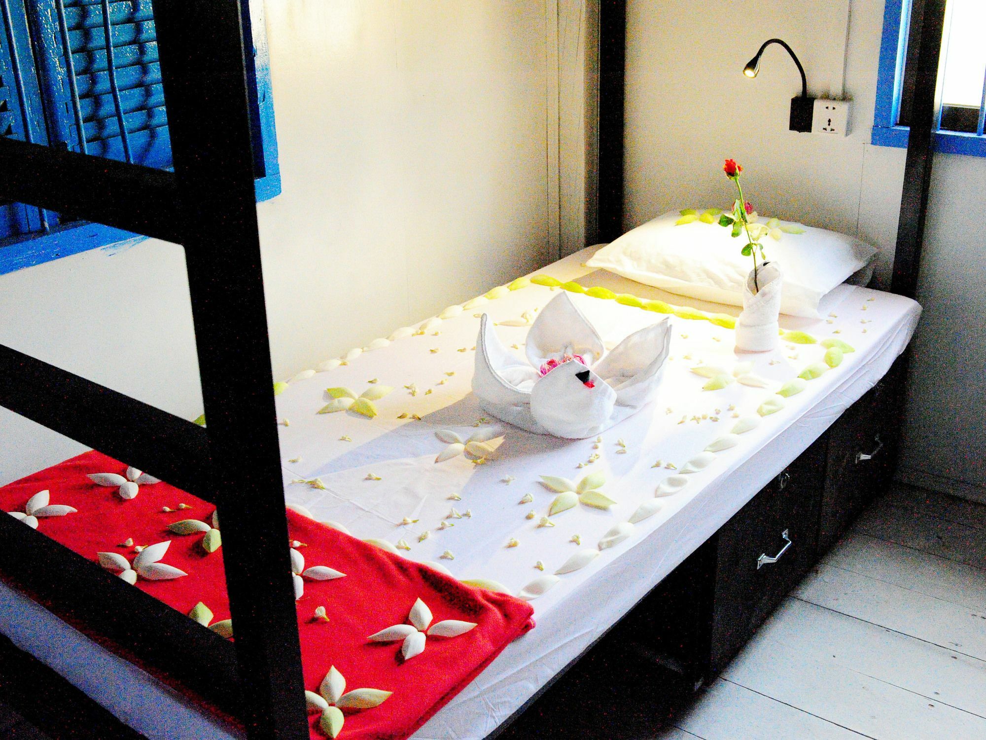 Hotel Kafu & Pool 2*