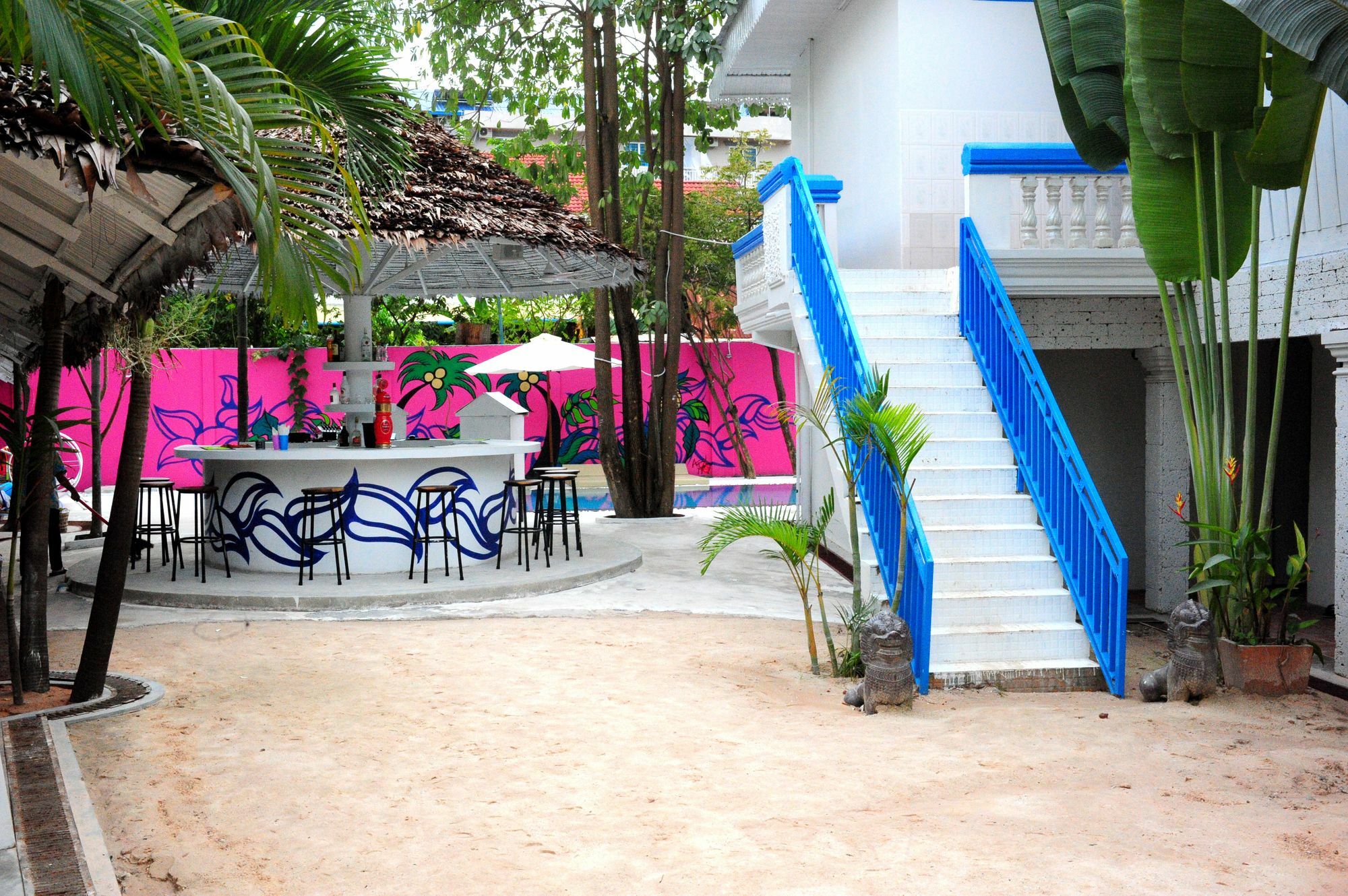 Kafu & Pool 2* Siem Reap