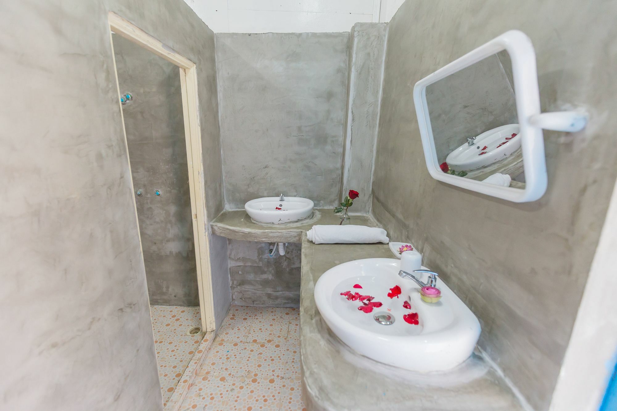 Kafu & Pool Siem Reap