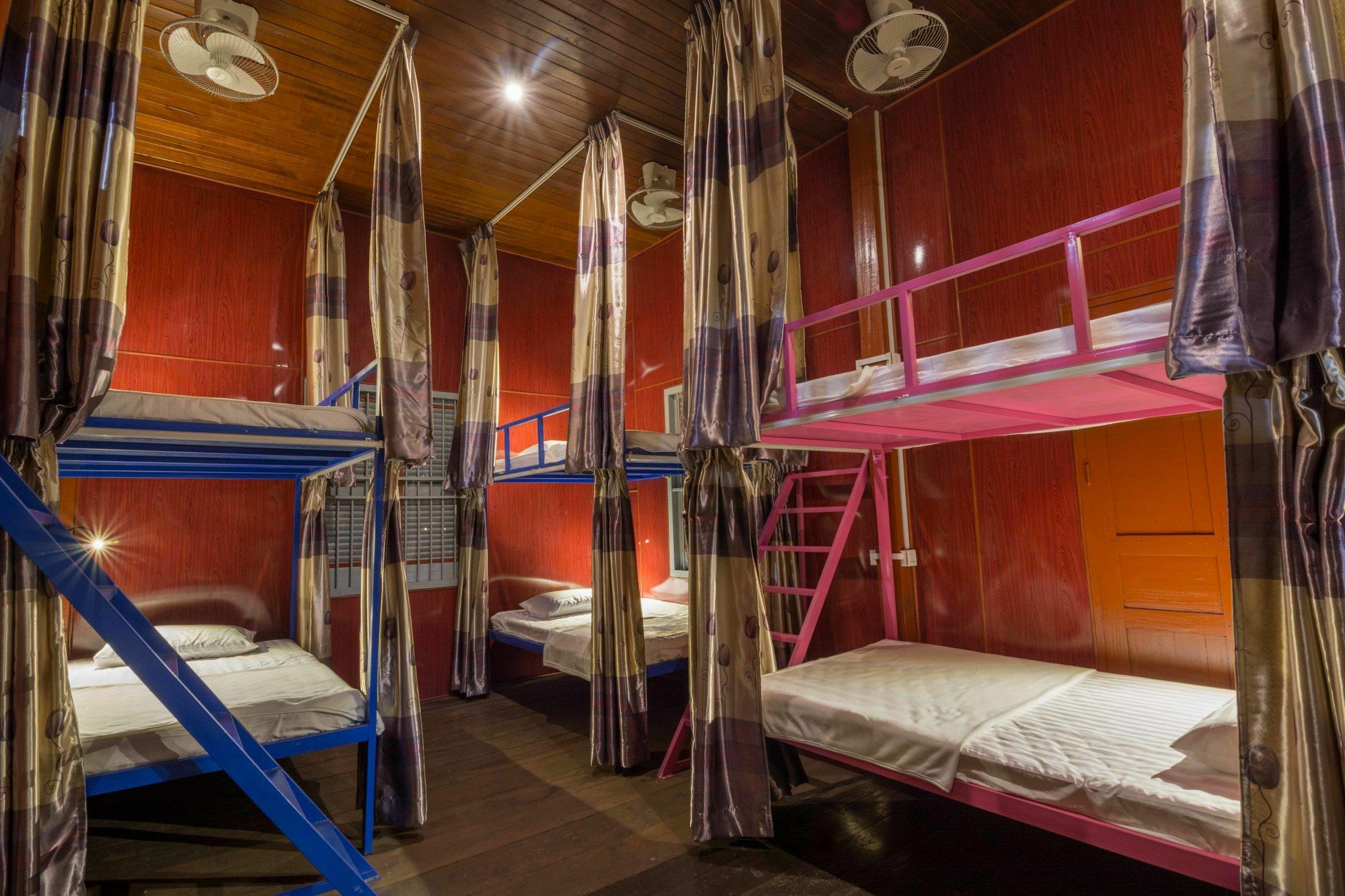The Local Time Village Hotel 3*