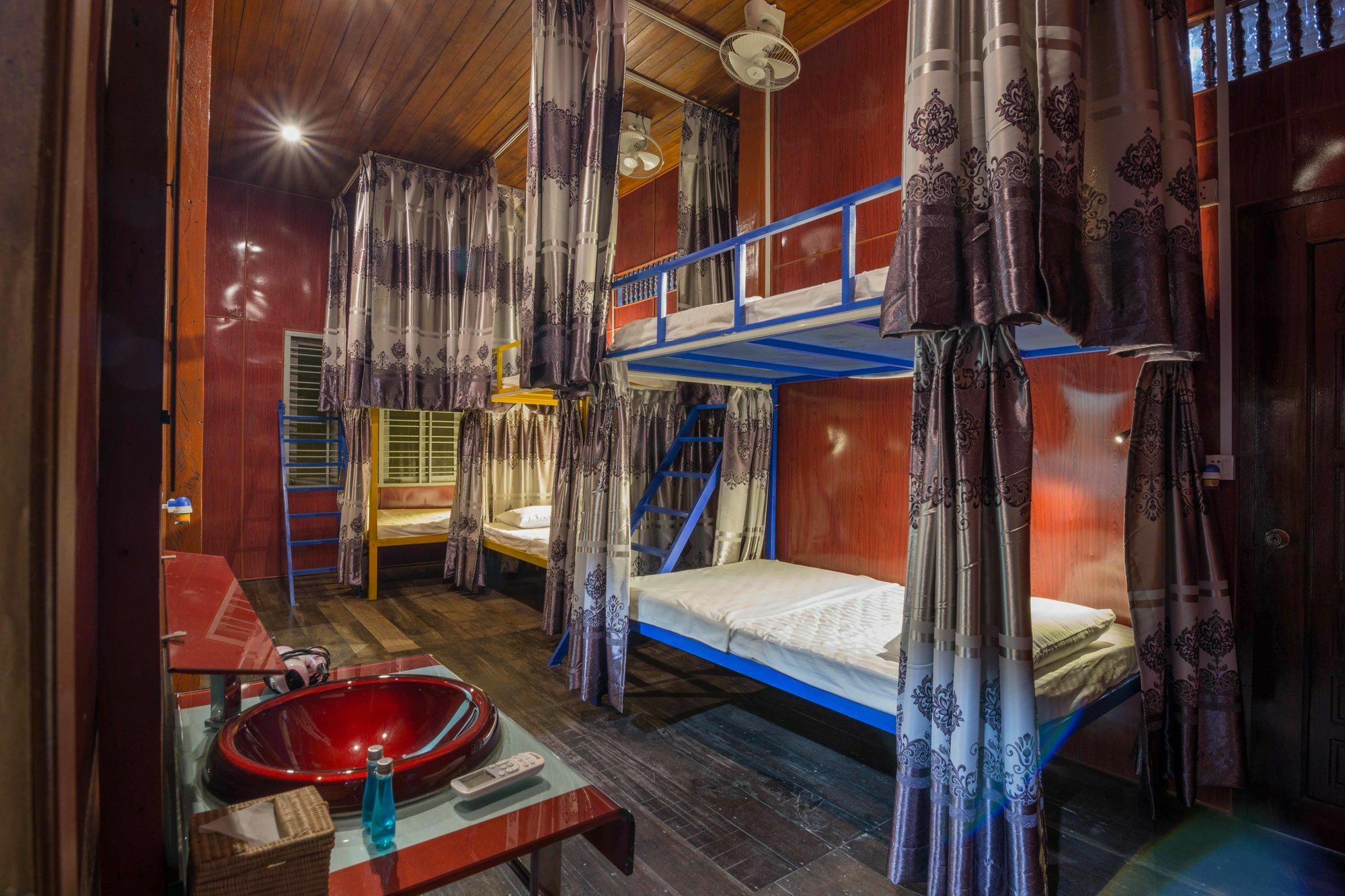 The Local Time Village Hotel 3*