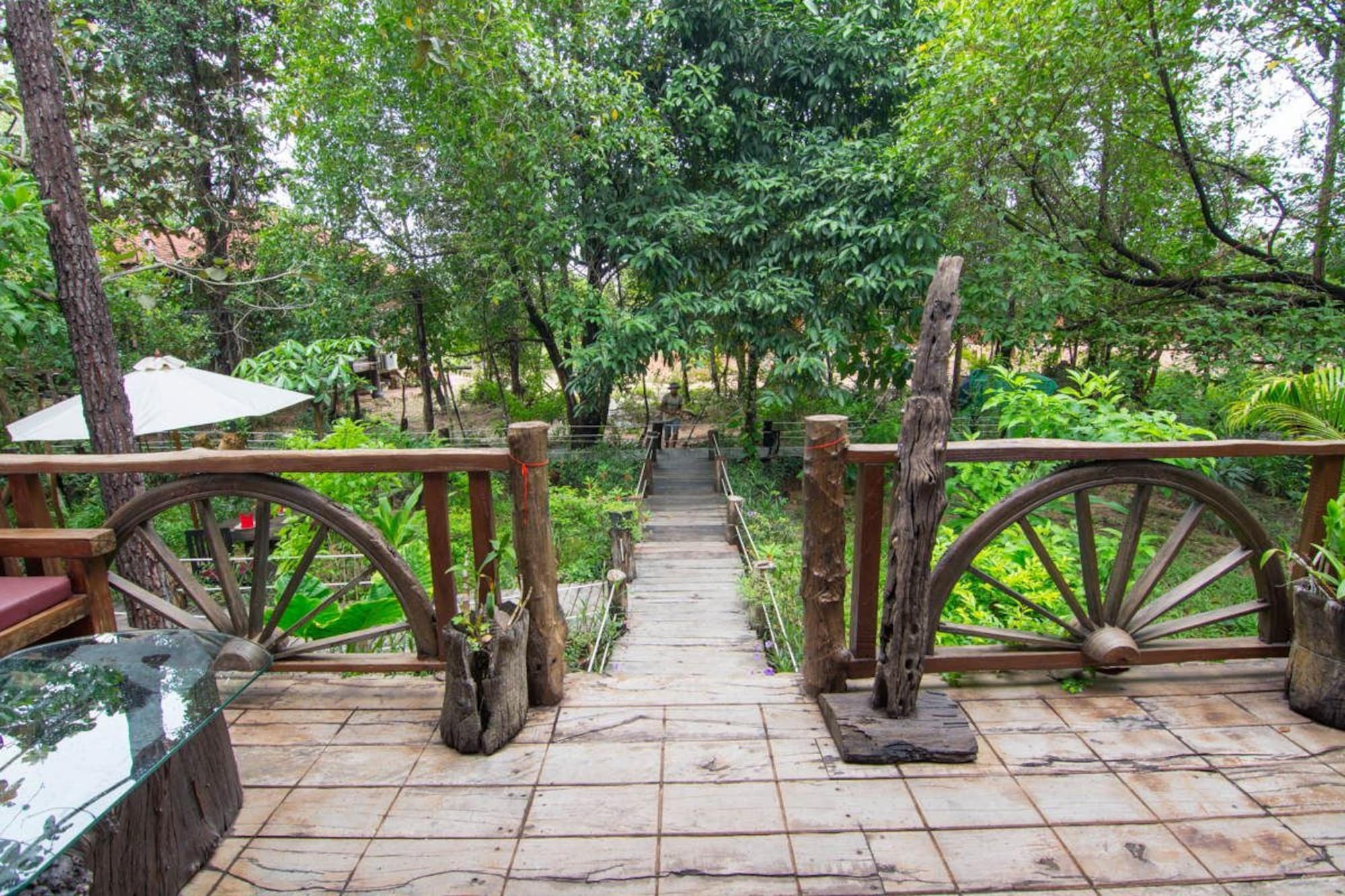 Hotel Bong Thom Forest 5*