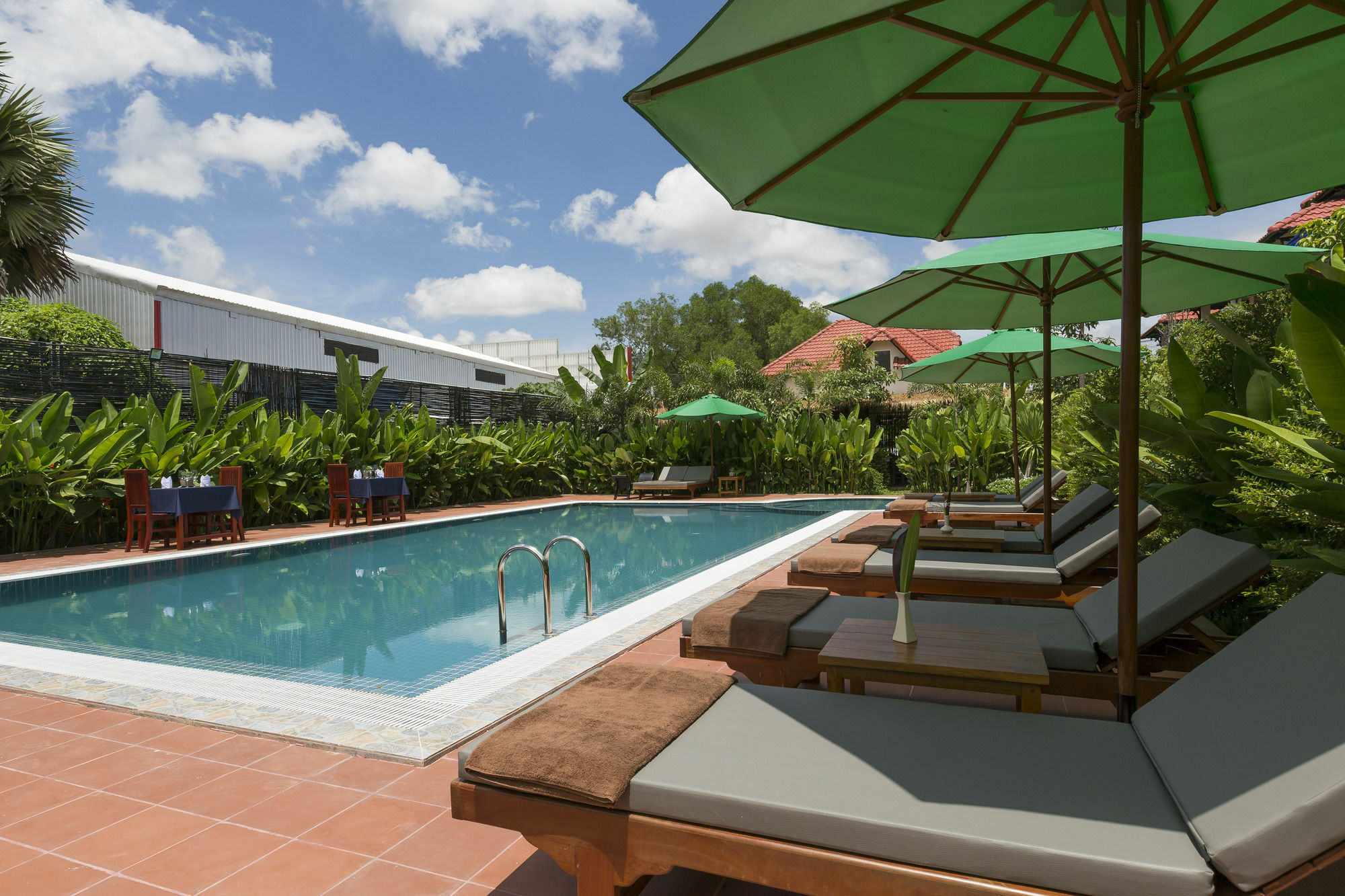 Sambath Hotel