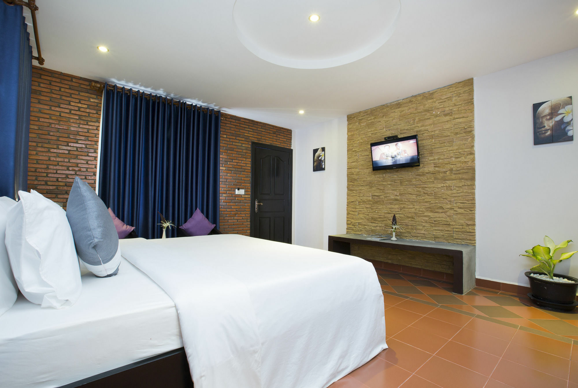 Hotel Sambath