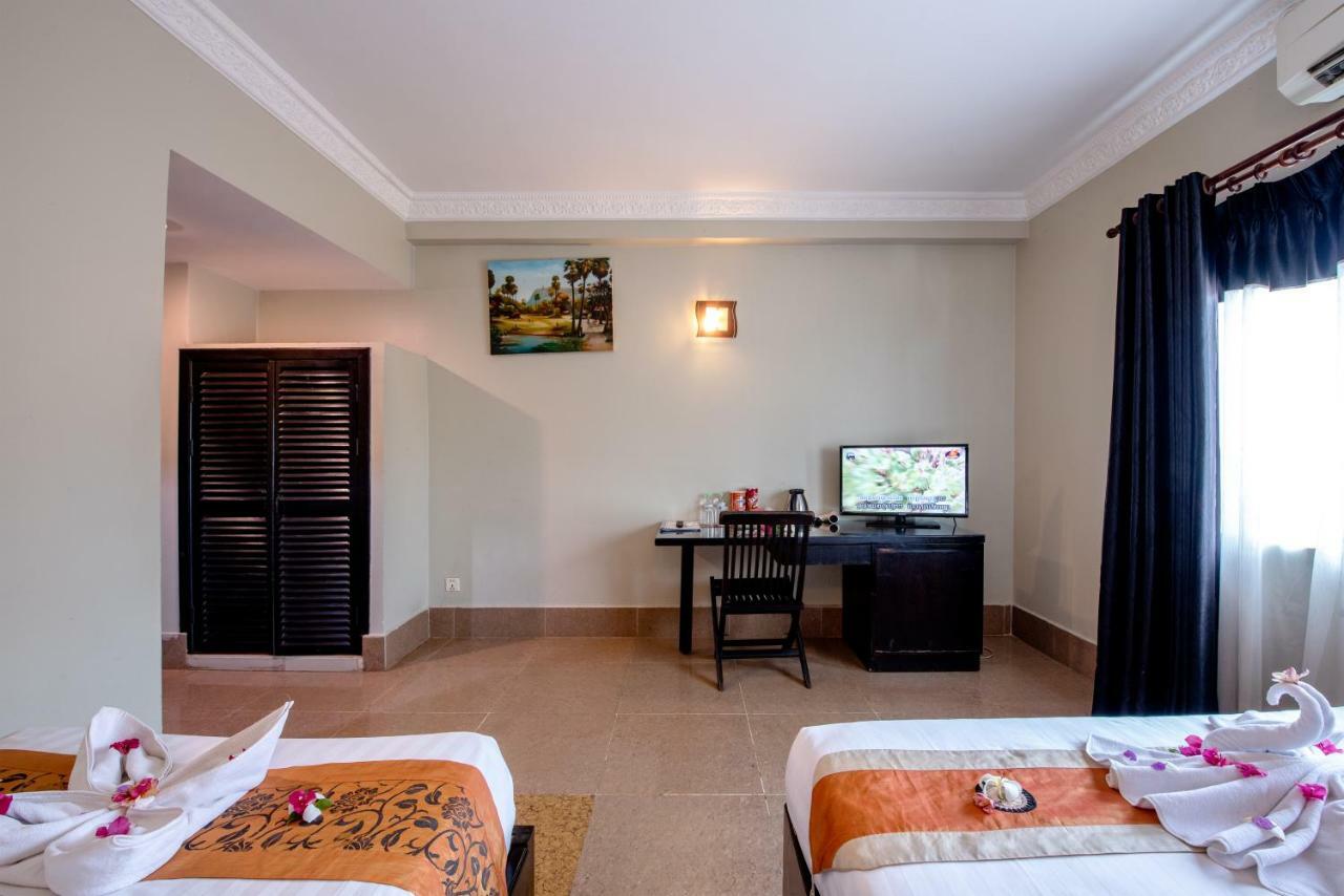 Hotel Night Siem Reap