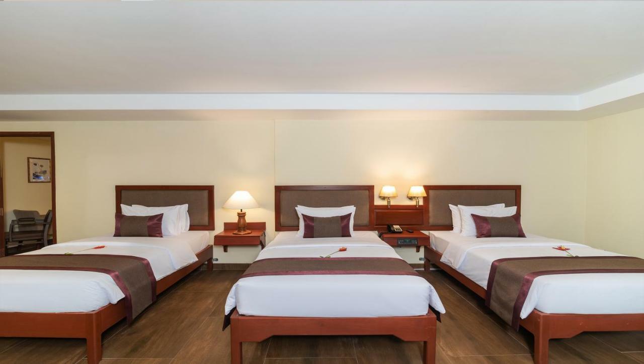 De La Renaissance 5* Siem Reap