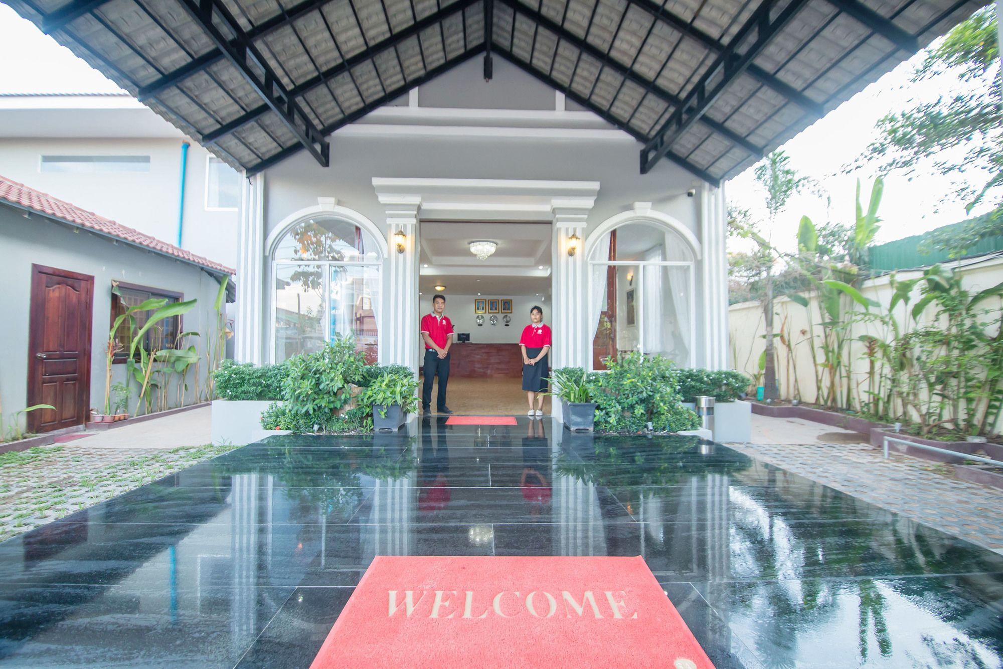 Angkor Haolyton Hotel 3*