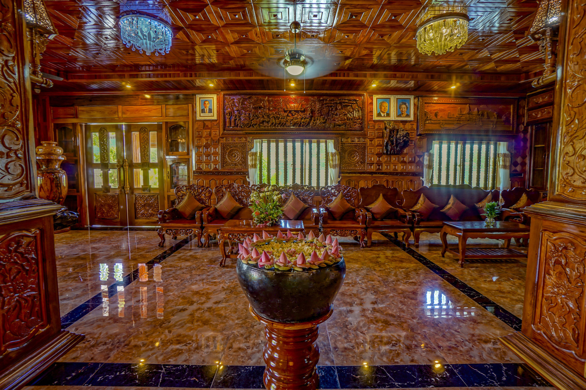 Hotel Angkor Magic Tree