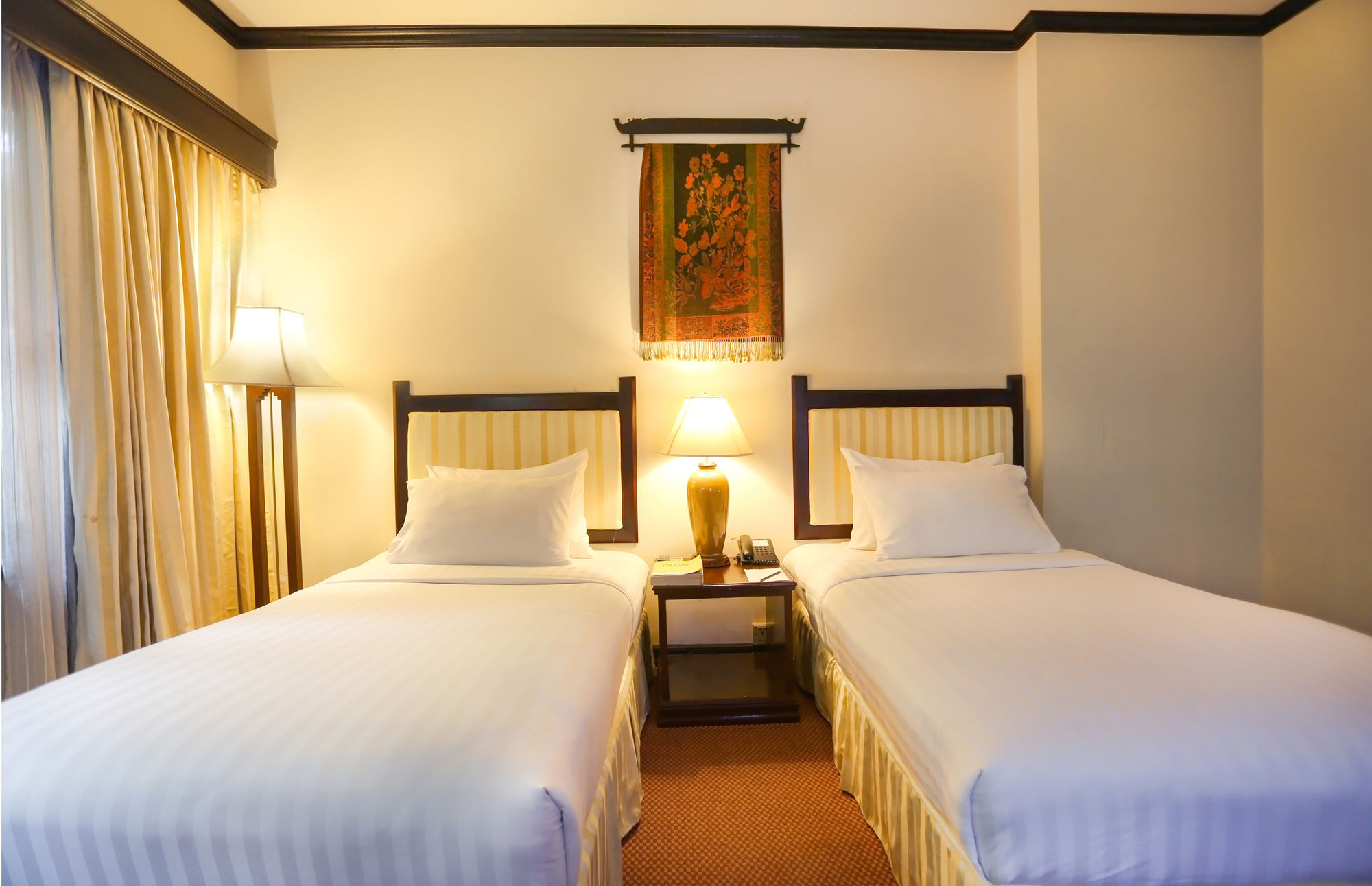 Grand Sunset Angkor 4*