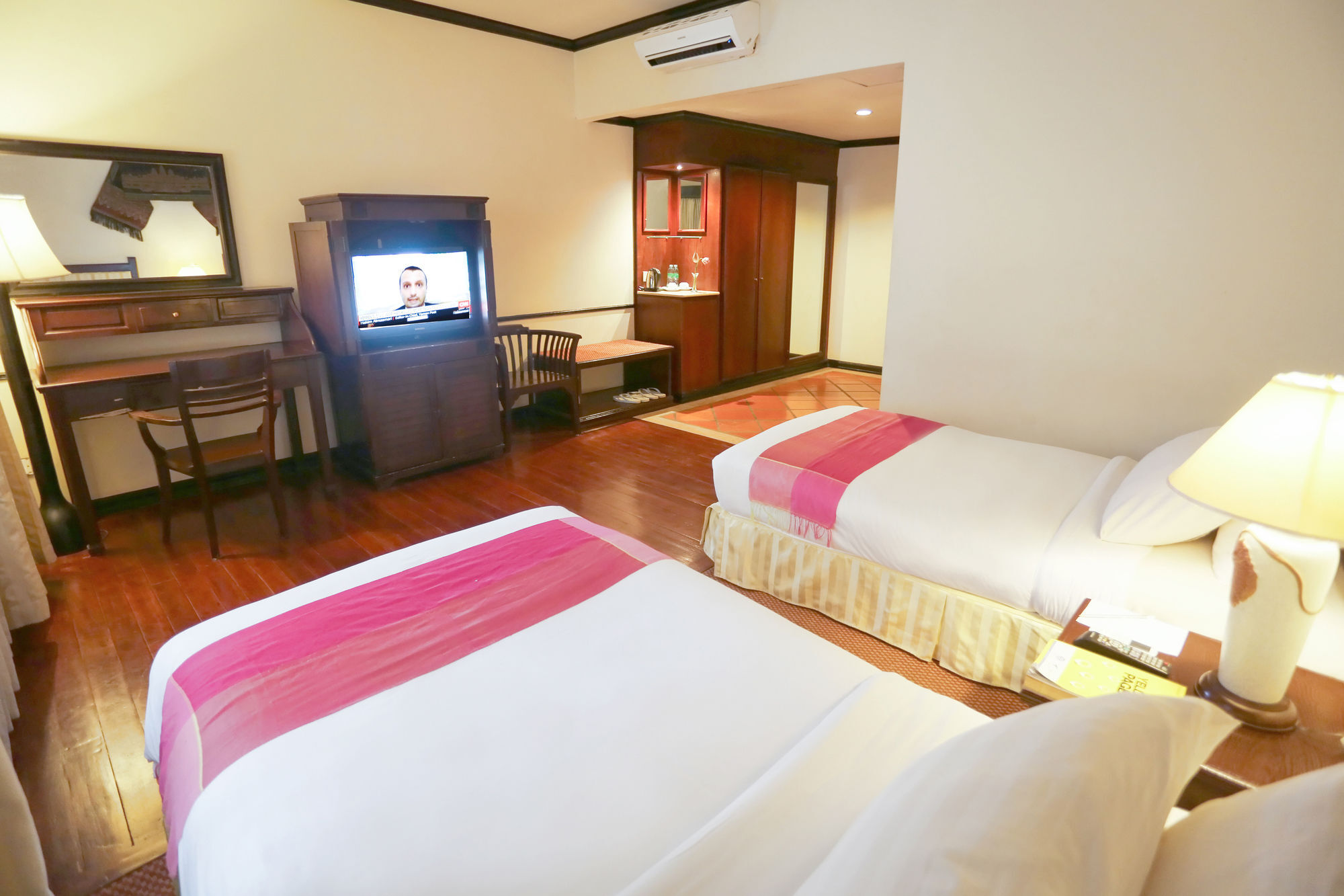 Grand Sunset Angkor Hotel Siem Reap