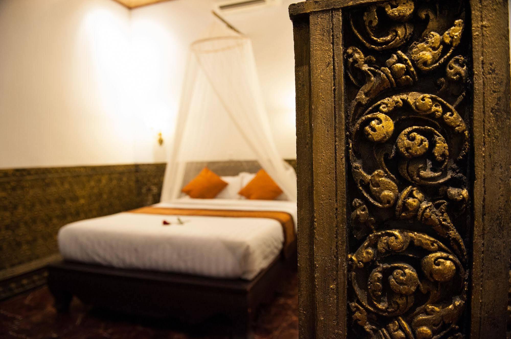 Bopha Boutique 4*