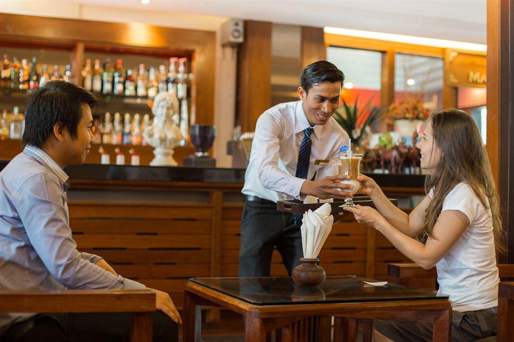 Royal Empire Premium 4* Siem Reap