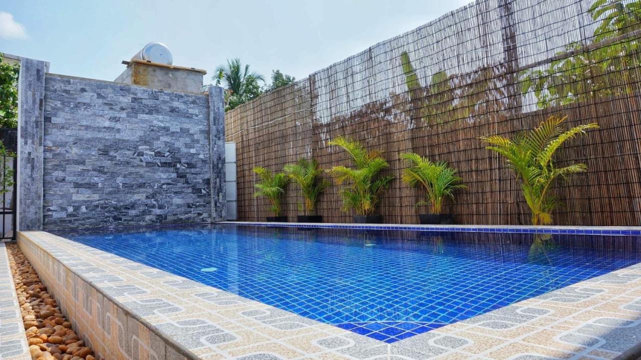 333 * Siem Reap