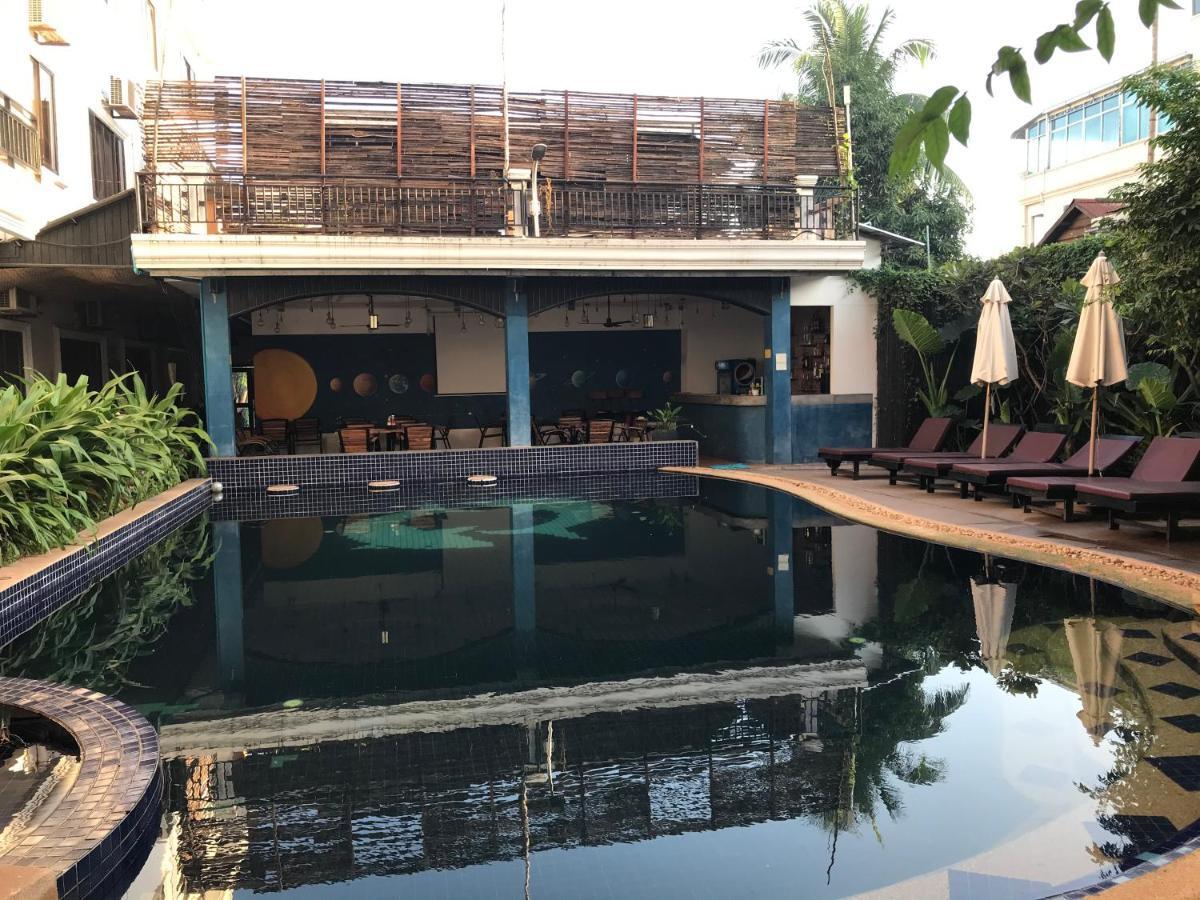 Apsara Sovannaphum Boutique