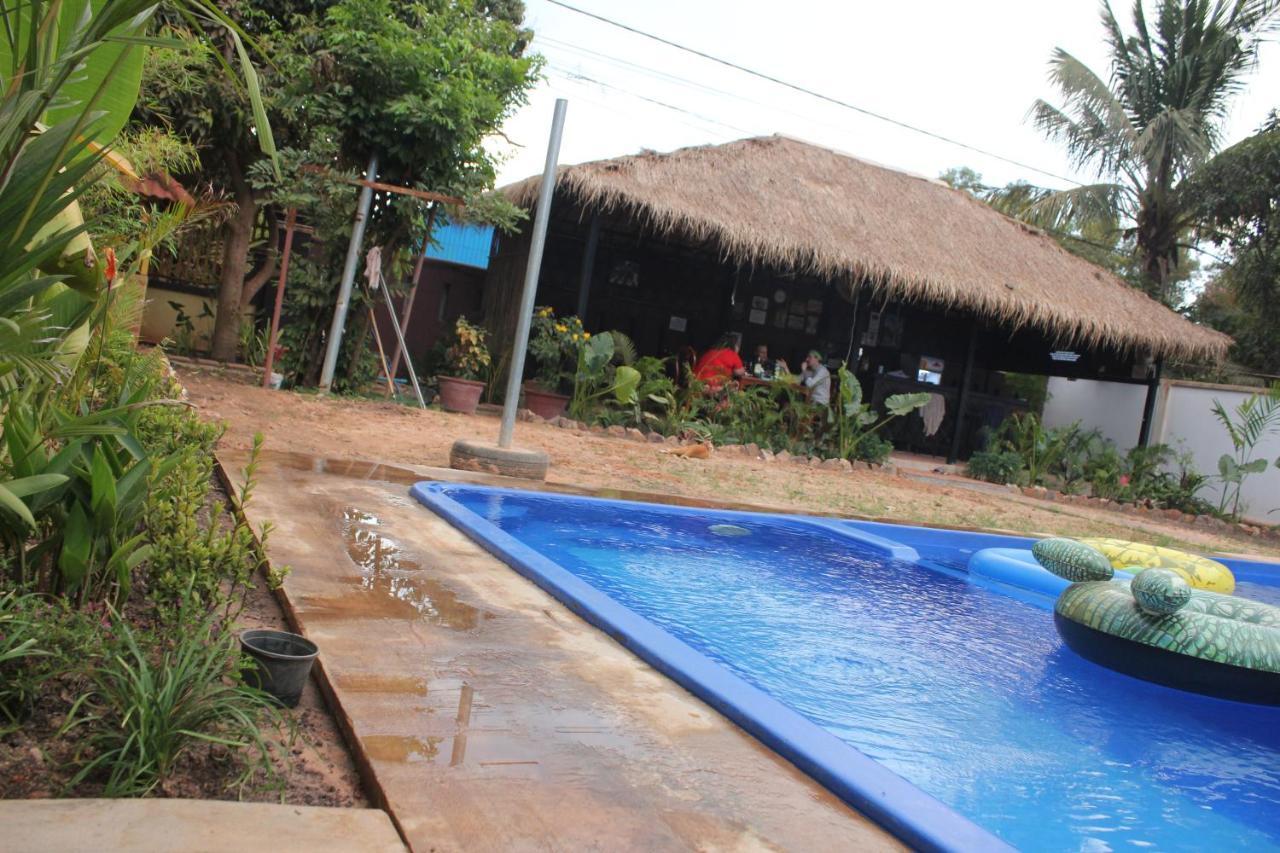 Mango Hotel 3*