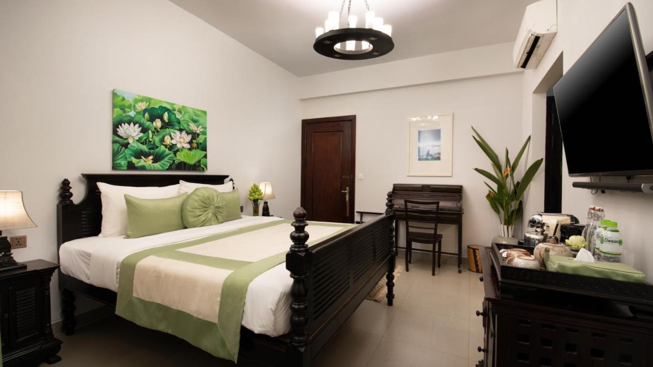 Mane History Lovers Hotel 5*