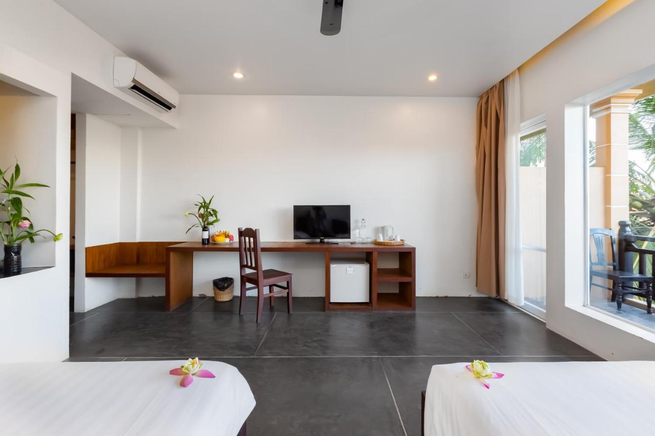 Hotel Eocambo 4*