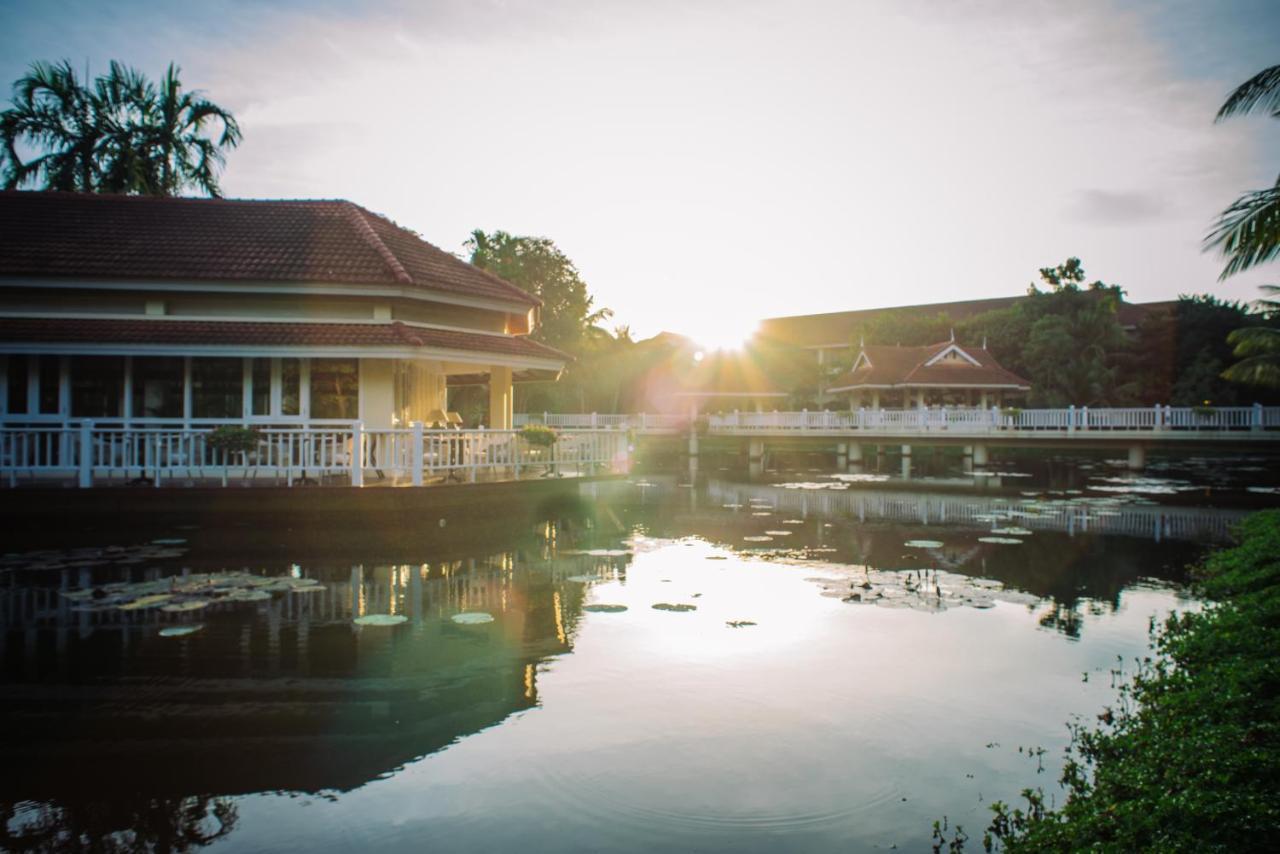Khách sạn Sofitel Angkor Phokeethra Golf & 5*