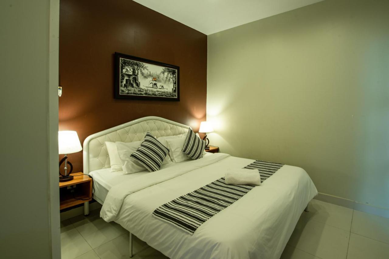 The Kool Hotel *
