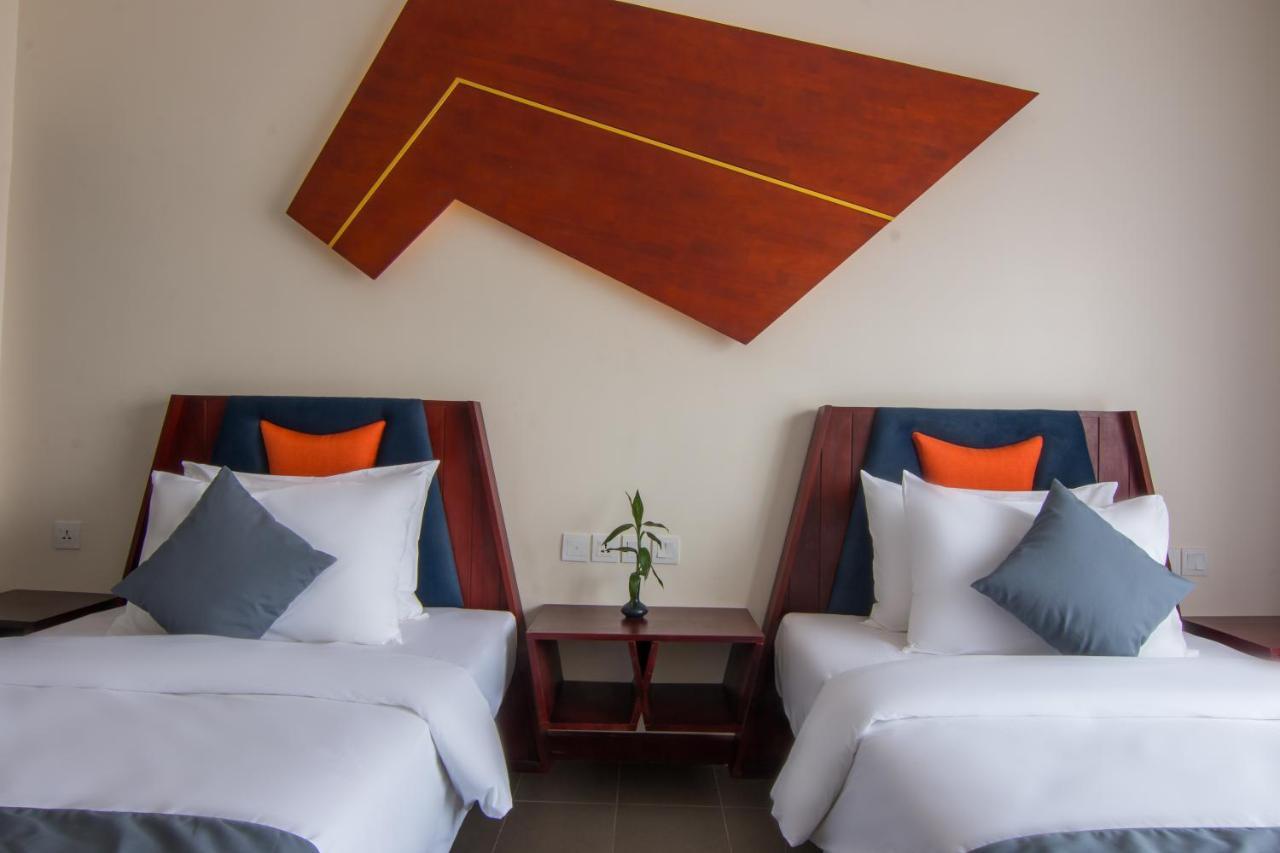 Coolland & Hotel 3*