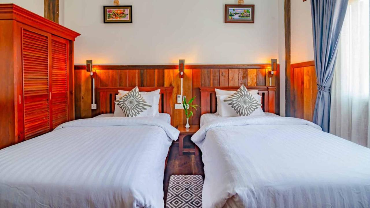 Mango Kesararam Hotel