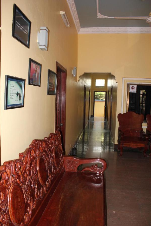 Hotel Mango