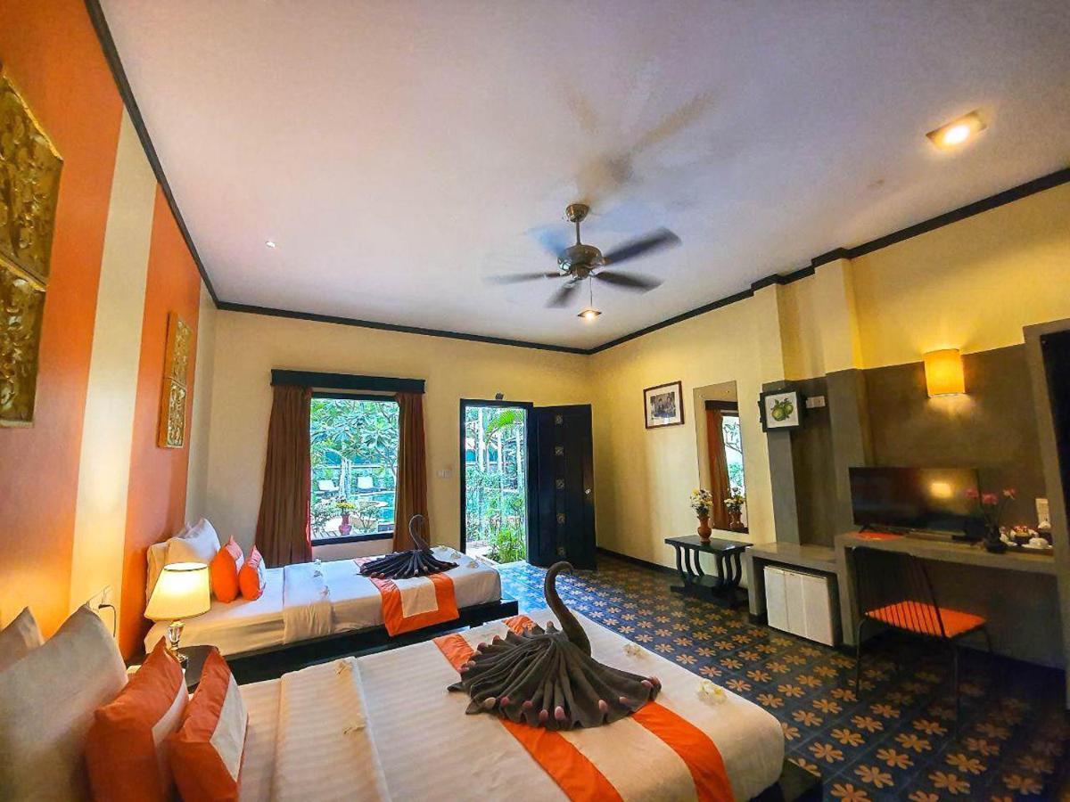 Indochine 4*