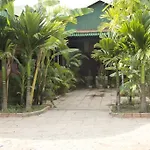 Palm Garden Lodge