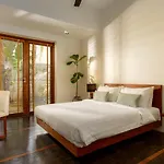 Rose Apple Residences - Private Modern 5 Bedrooms Central Pool Villa