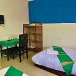 Garden Village Guesthouse & Pool Bar