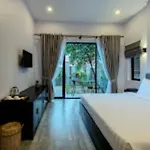 The Garden Deluxe Home Stay