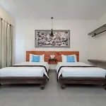Green Home - Four Bedrooms Near Angkor Wat