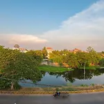 Serenity Suites D\'Angkor