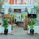 Villa Wat Damnak