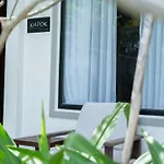 Green Amazon Residence