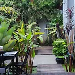 Apsara Centrepole Hotel