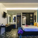 Monthara Angkor Residence