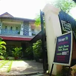 Nika\'S House