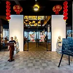 Pacific Premier Resort & Spa