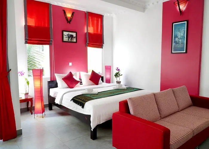 Paris Angkor Boutique