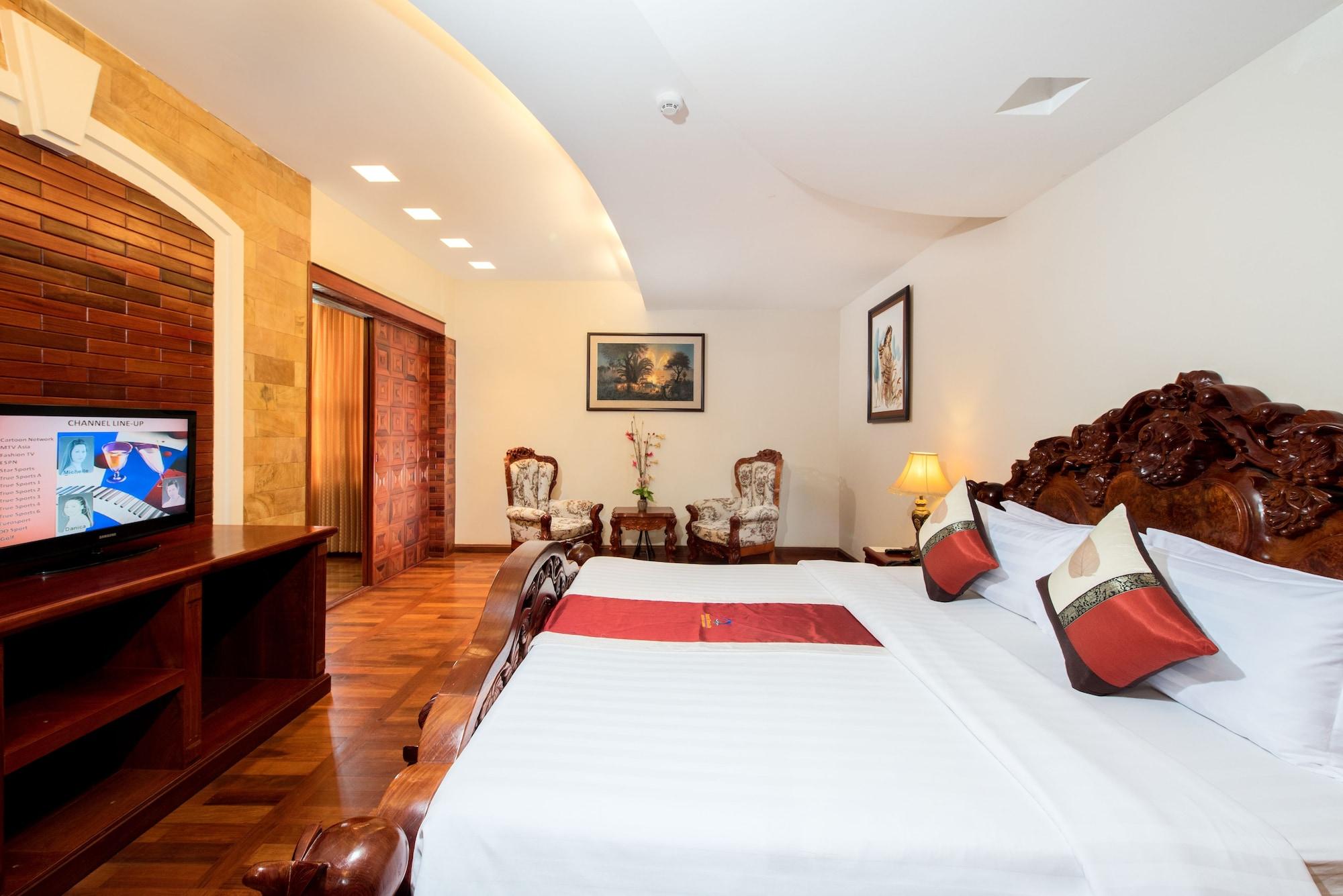 Pacific Premier & Hotel