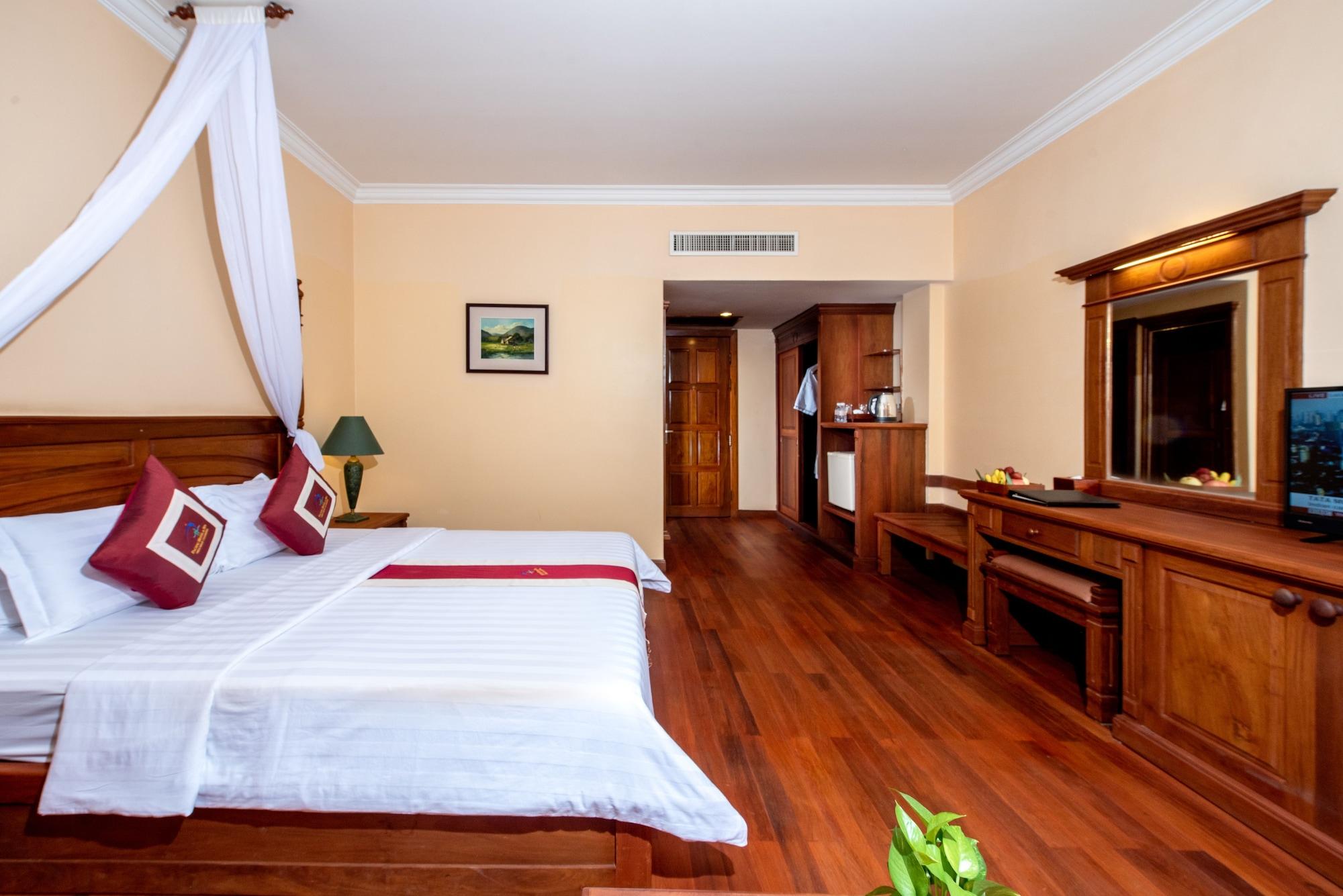Pacific Premier & Hotel 5*