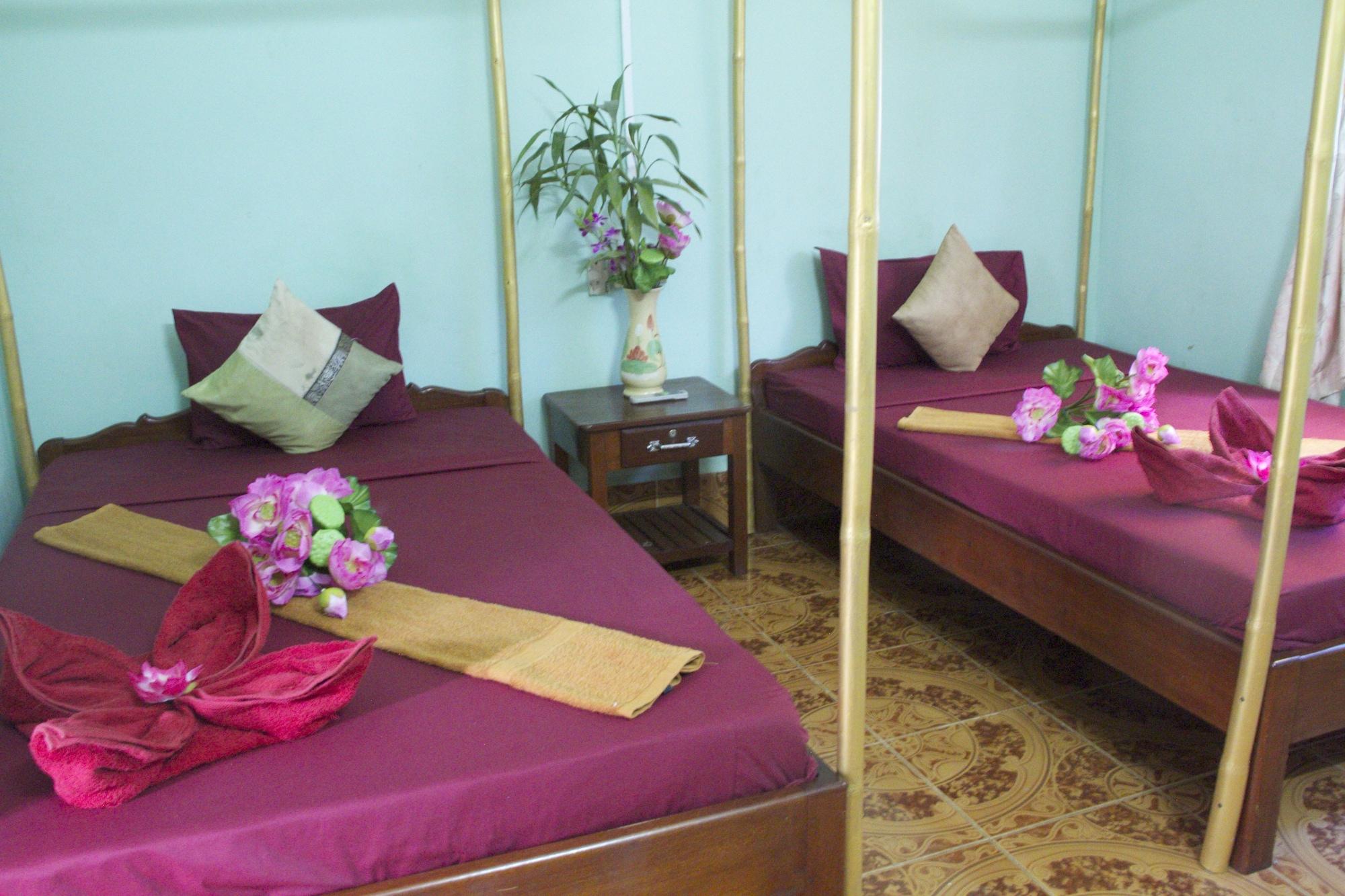 Hotel Palm Garden 2*