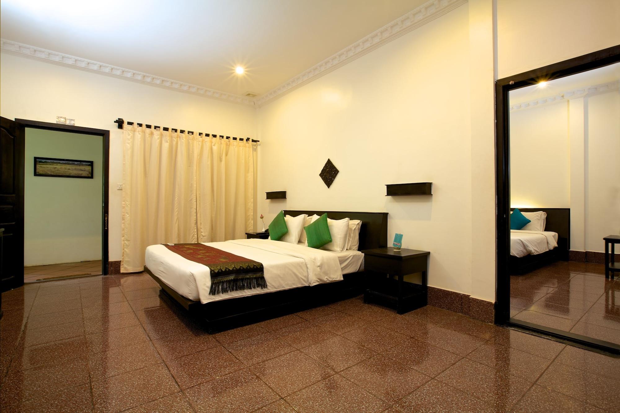 The Oasis Harbor 4*
