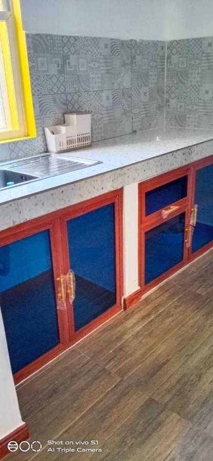 1-2pax Ac Including Living And Kitchen Apartment *