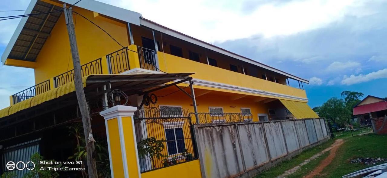 1-2pax Ac Including Living And Kitchen *